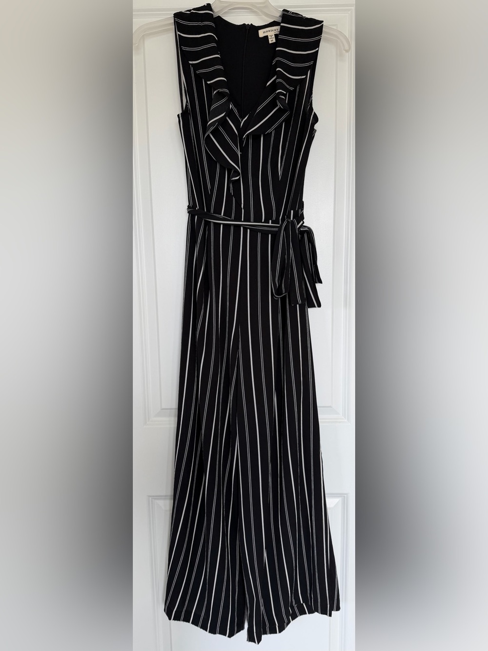 Monteau Black and White Striped Sleeveless V-Neck Jumpsuit (size medium)